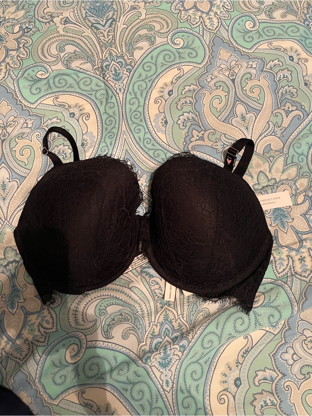 New Victoria secret Black Lace Bra - Women Intimates